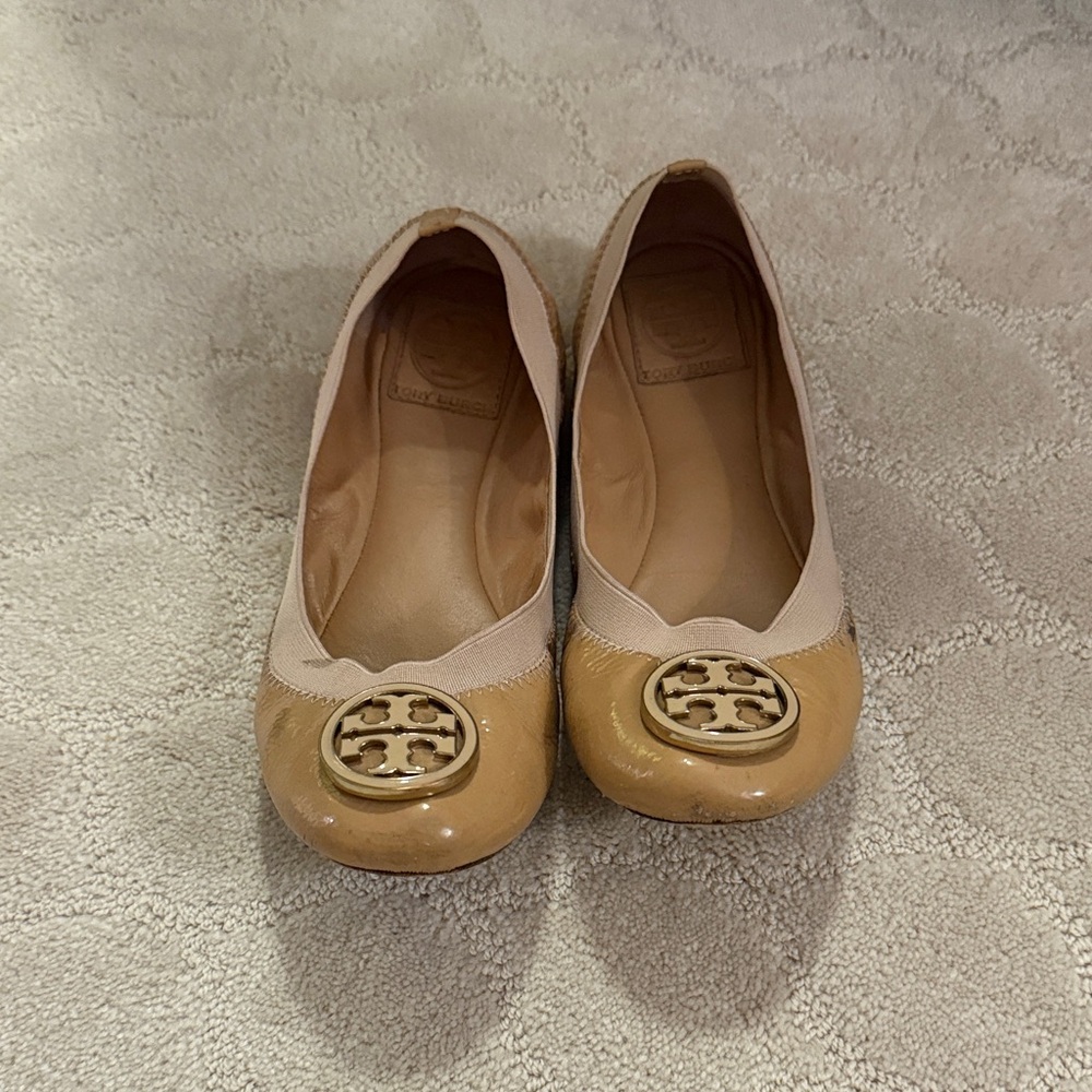 Tory Burch Beige and Tan Flats